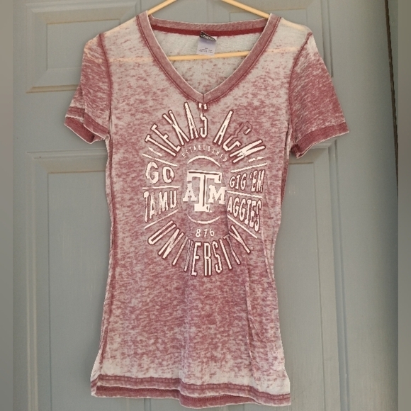Women's Texas A&M University Aggies Maroon Burnout T Shirt Size Small Petite - Picture 1 of 2
